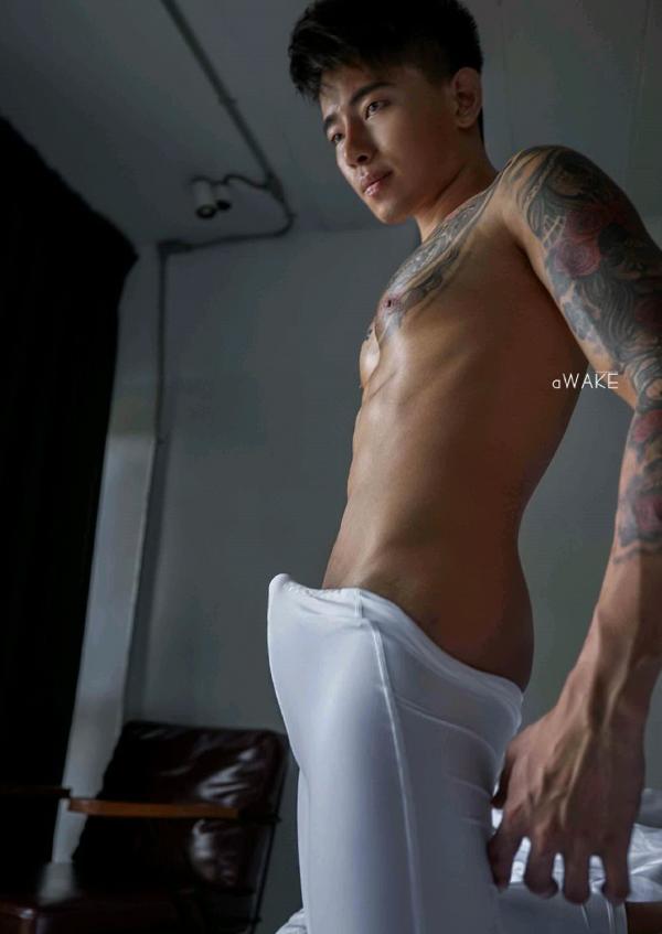 AWAKE-Issue-07--KoKo